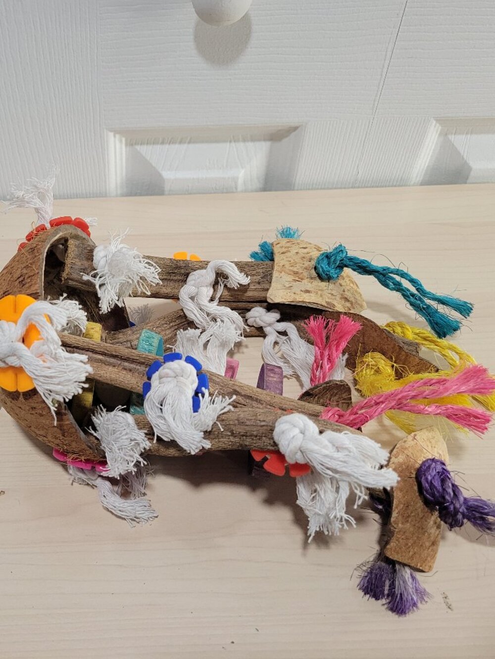PETCO You & Me Jellyfish Preening Bird Toy for Amazons & African Greys NWT